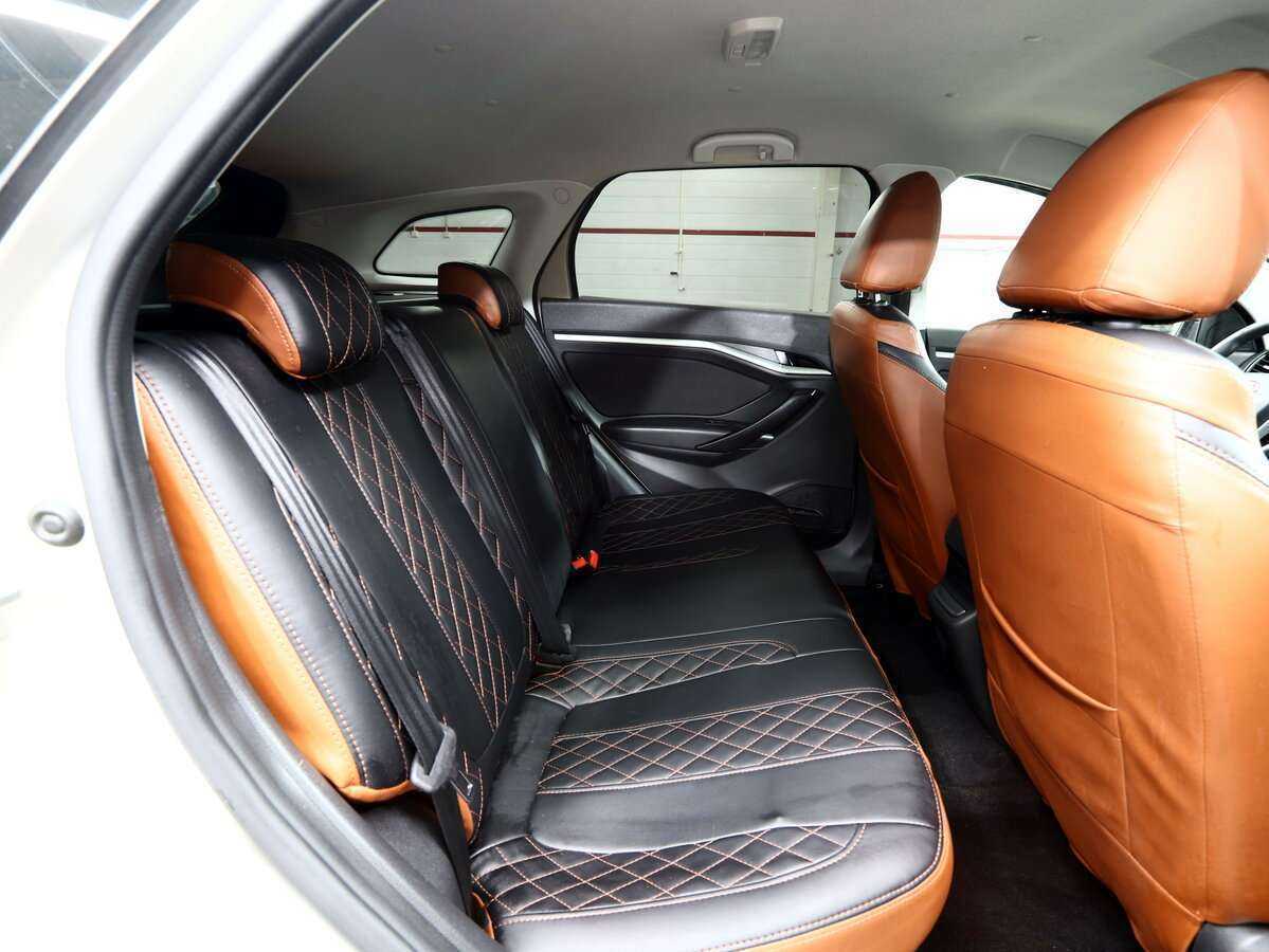 Lada (ВАЗ) Vesta с пробегом — 2020 год. Фото: #19