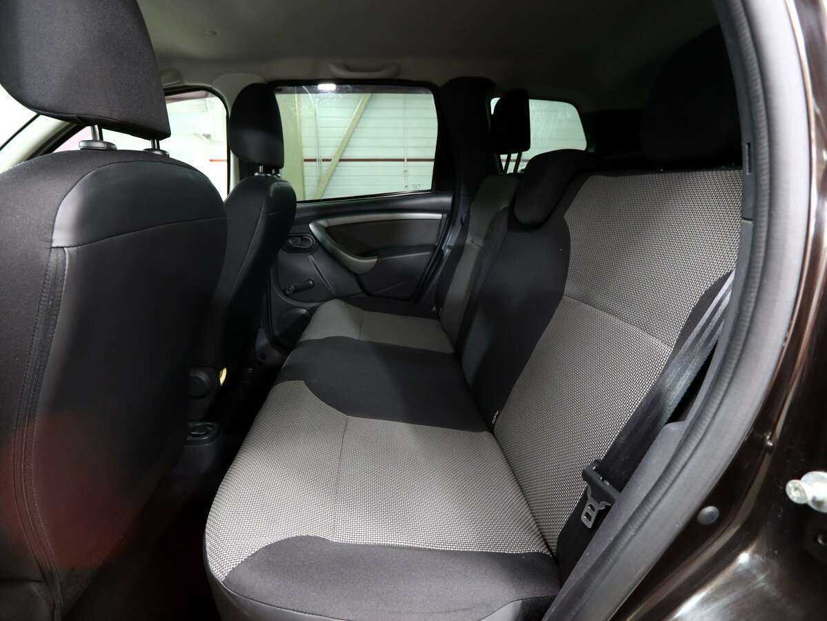 Renault Duster с пробегом — 2016 год. Фото: #18