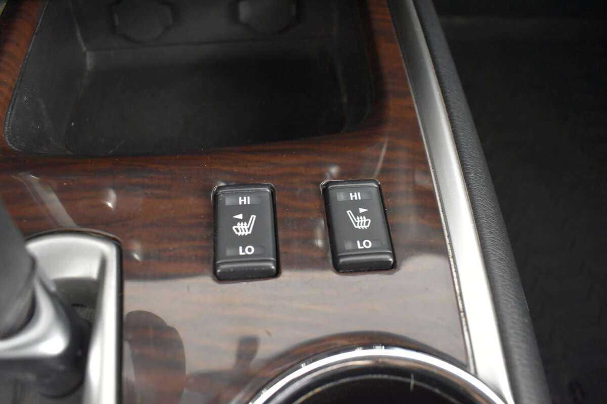 Nissan Pathfinder с пробегом — 2015 год. Фото: #16