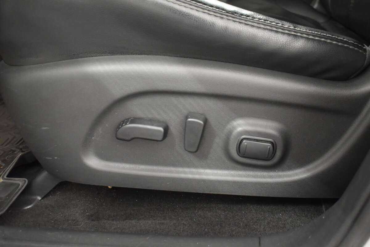 Nissan Pathfinder с пробегом — 2015 год. Фото: #22