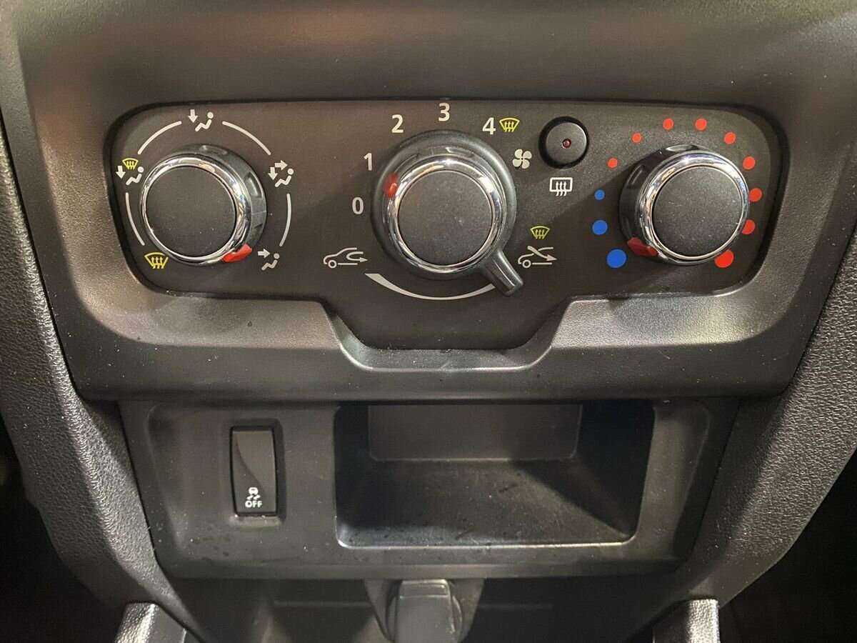 Lada (ВАЗ) XRAY с пробегом — 2018 год. Фото: #13