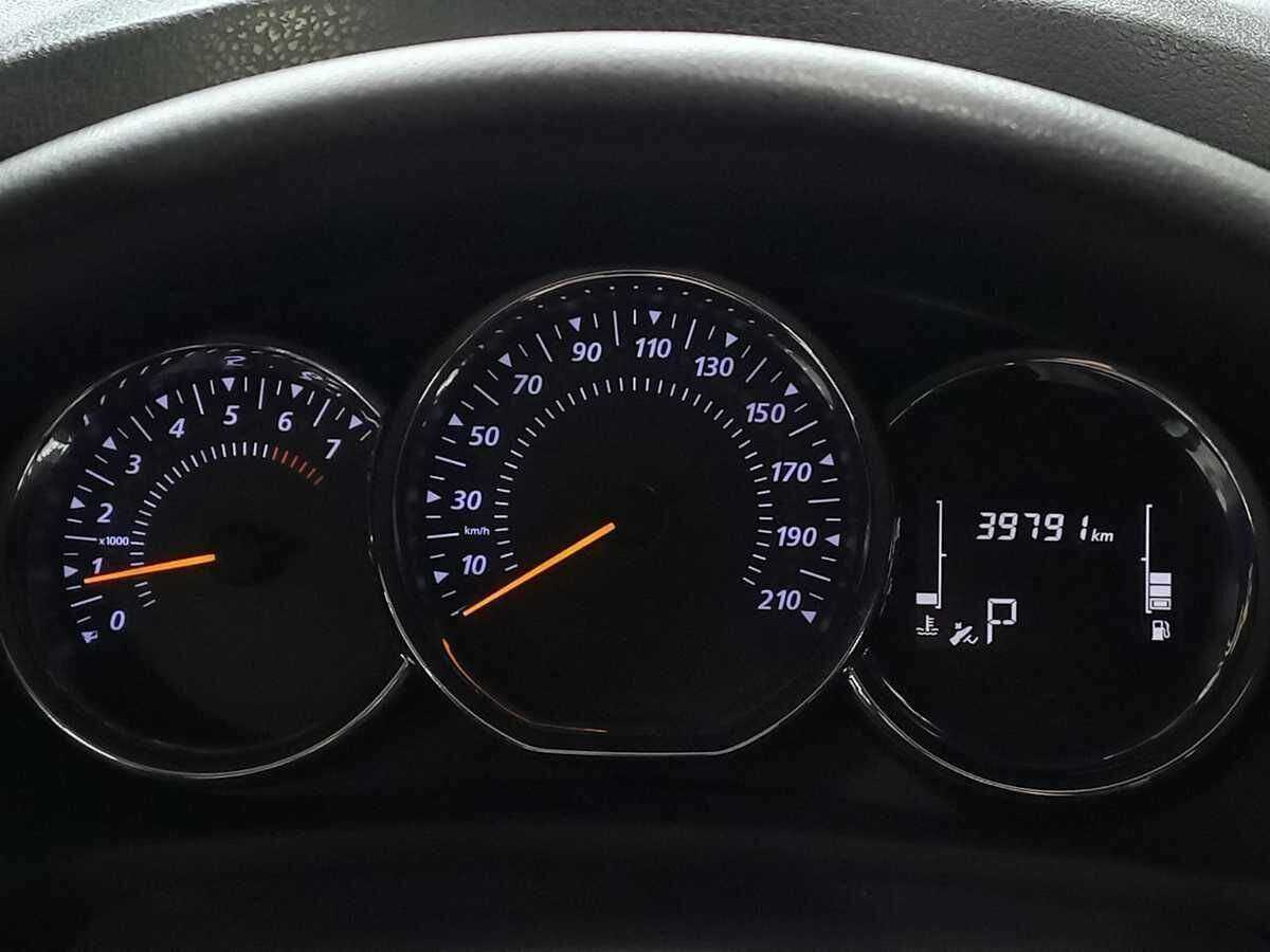 Renault Sandero с пробегом — 2021 год. Фото: #10