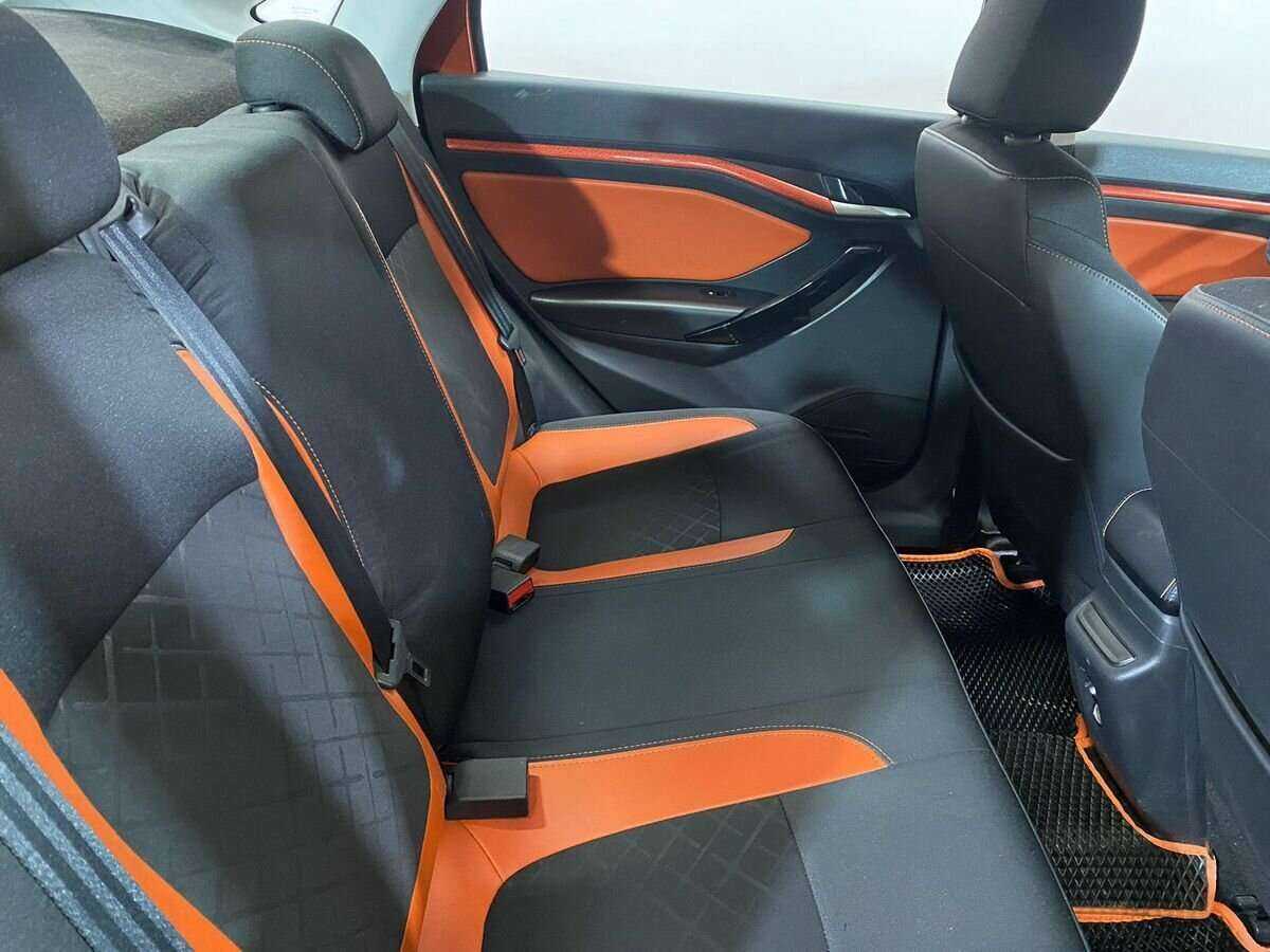 Lada (ВАЗ) Vesta с пробегом — 2020 год. Фото: #10