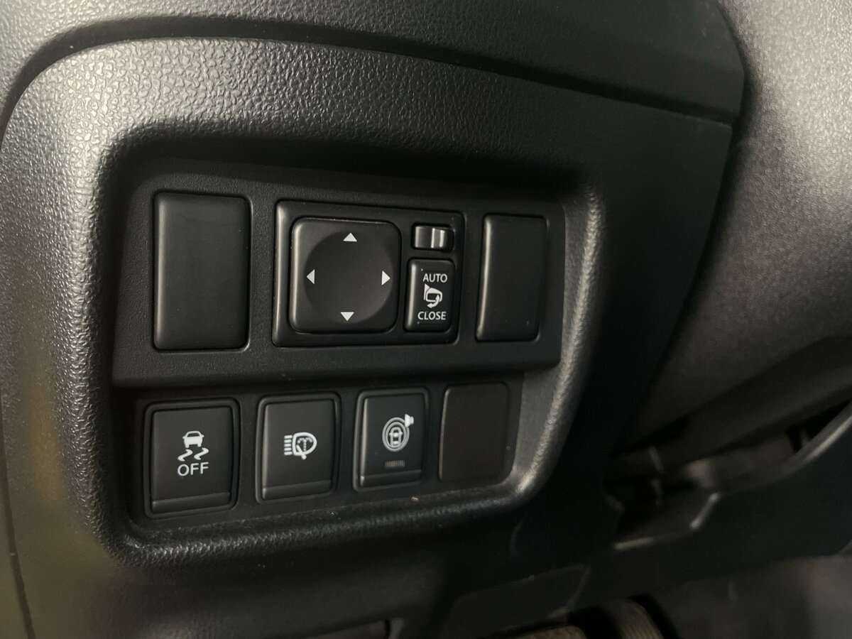 Nissan Juke с пробегом — 2015 год. Фото: #15