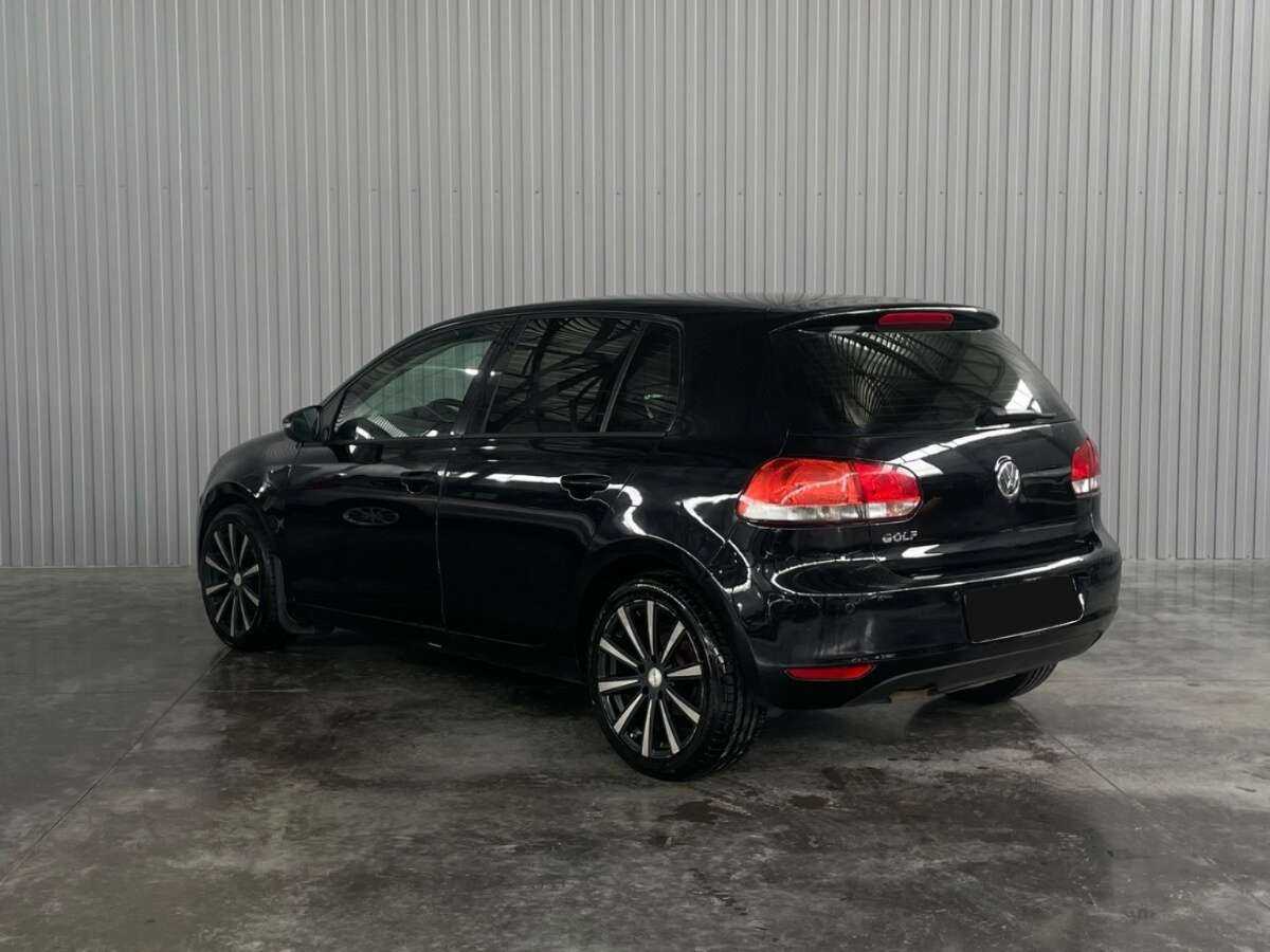 Volkswagen Golf с пробегом — 2012 год. Фото: #6