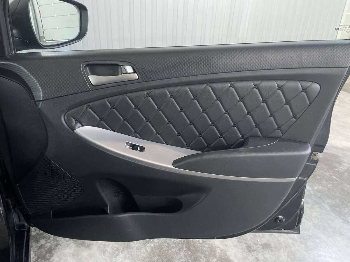 Hyundai Solaris с пробегом — 2016 год. Фото: #18