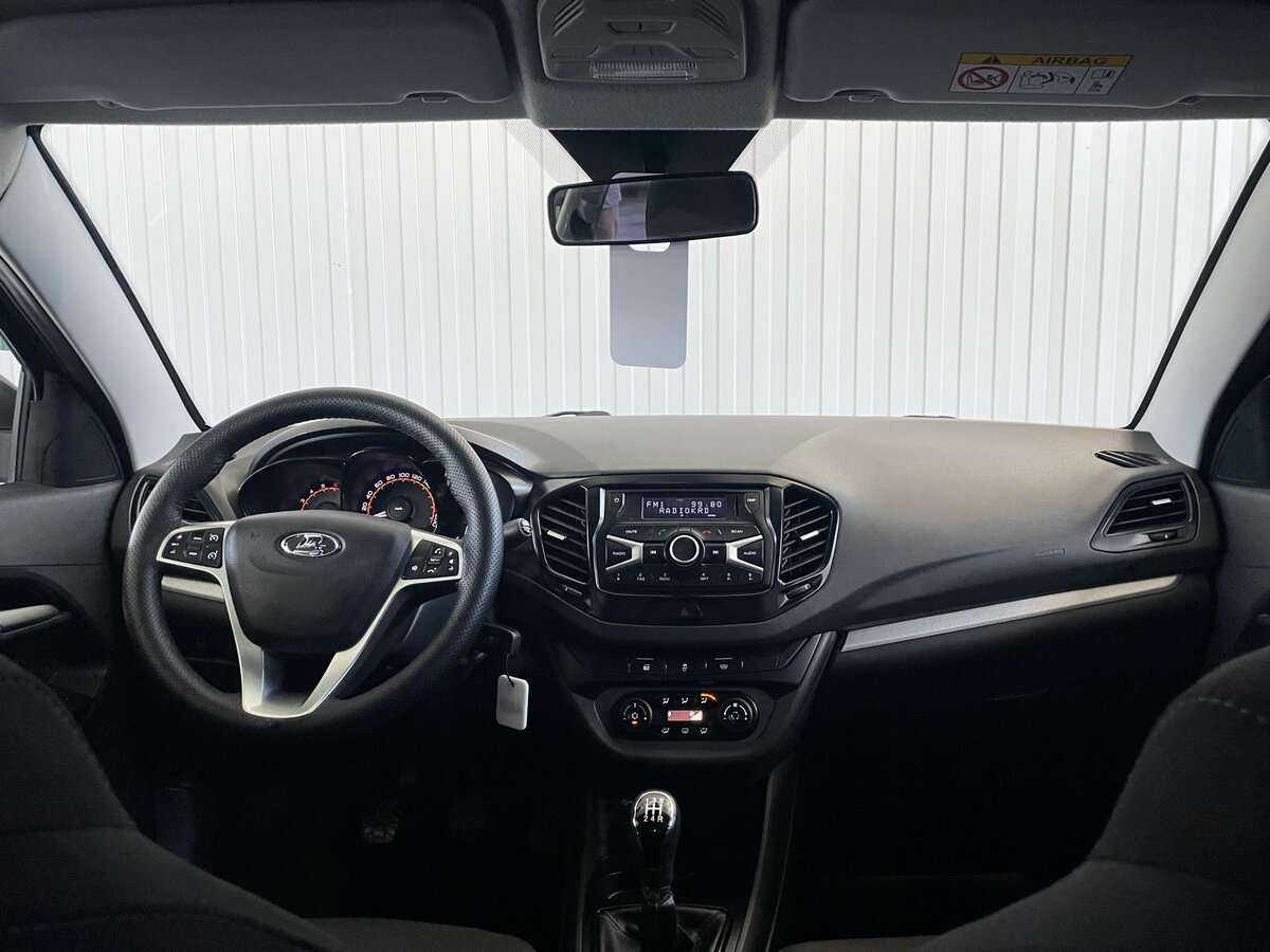 Lada (ВАЗ) Vesta с пробегом — 2018 год. Фото: #8