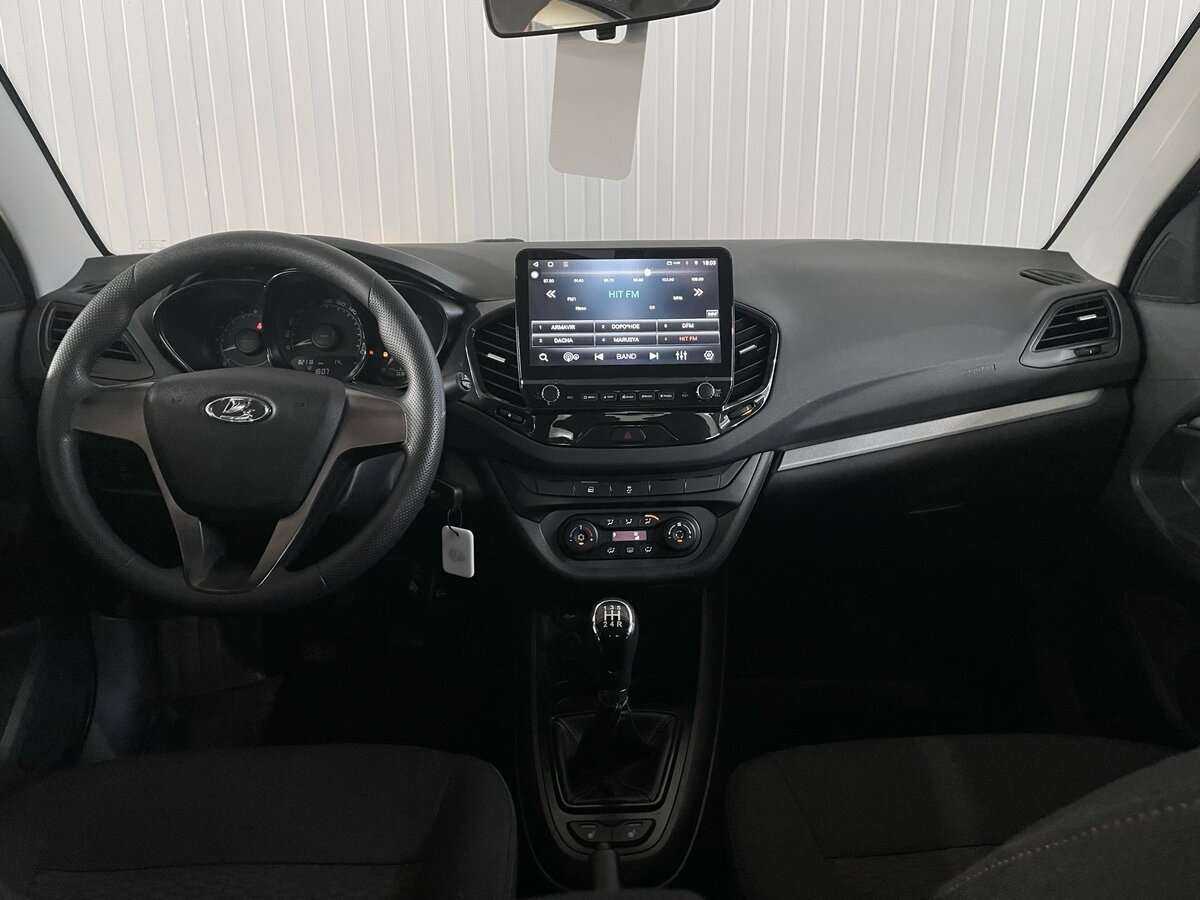 Lada (ВАЗ) Vesta с пробегом — 2017 год. Фото: #8