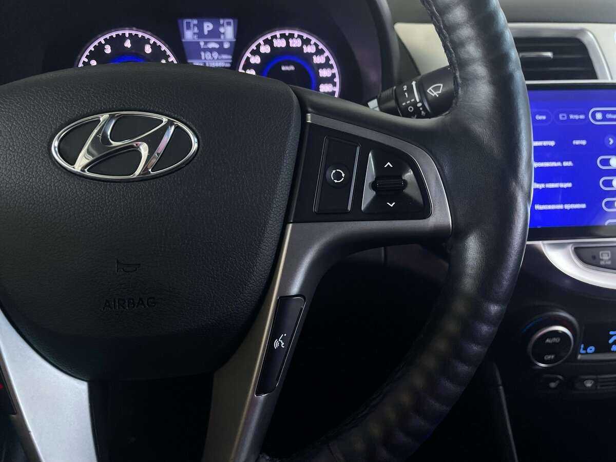 Hyundai Solaris с пробегом — 2016 год. Фото: #11