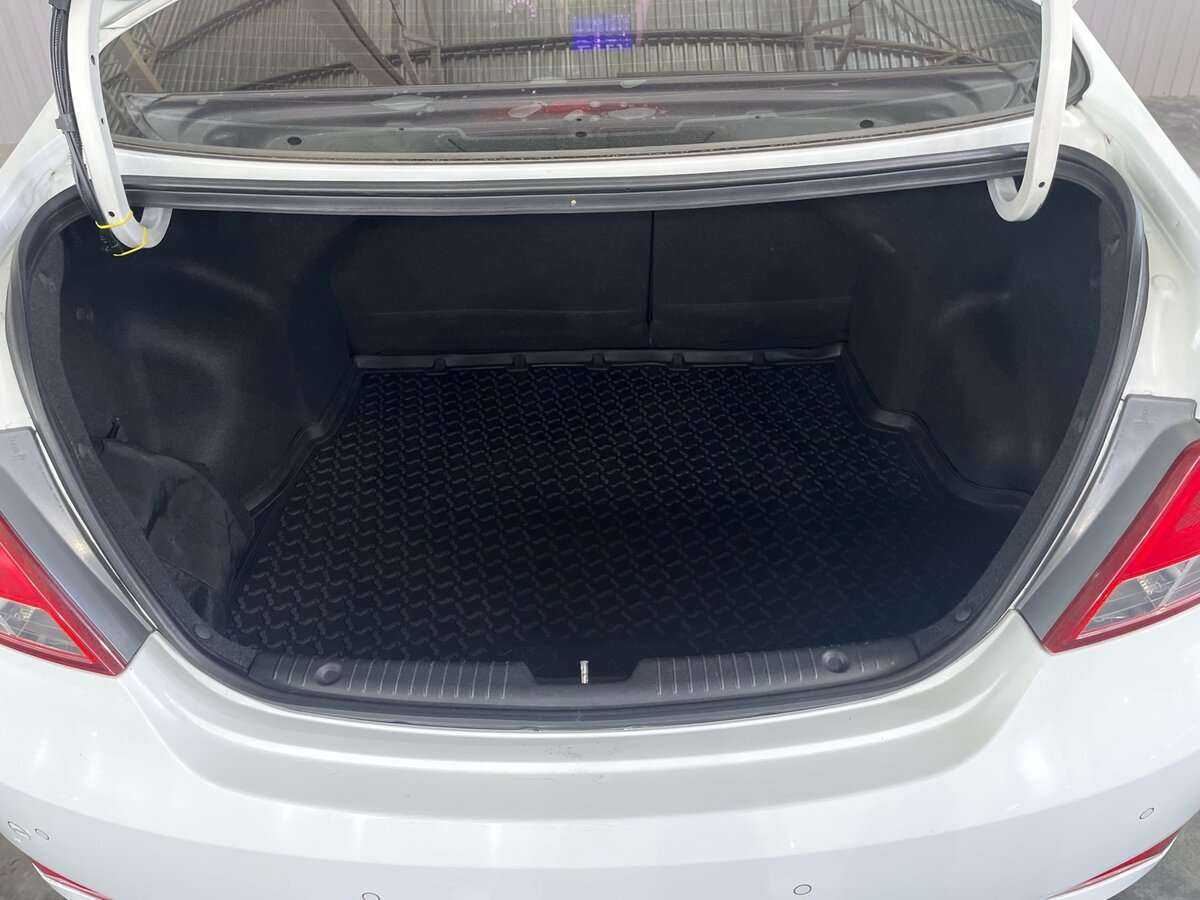 Hyundai Solaris с пробегом — 2016 год. Фото: #23