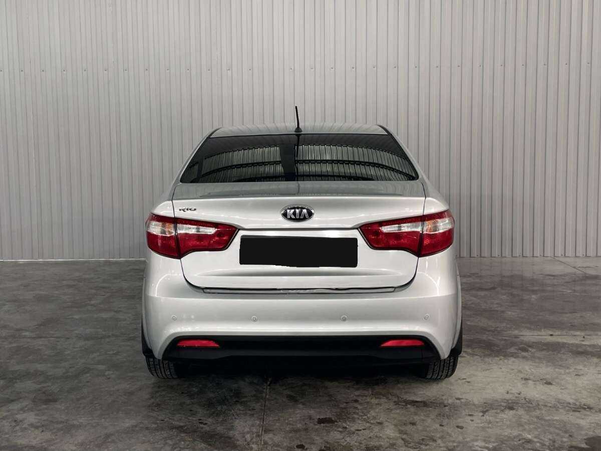Kia Rio с пробегом — 2014 год. Фото: #5