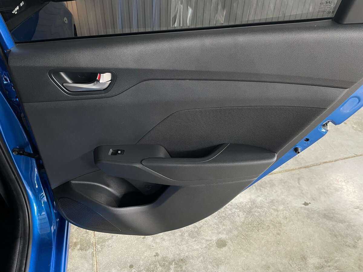 Hyundai Solaris с пробегом — 2020 год. Фото: #20