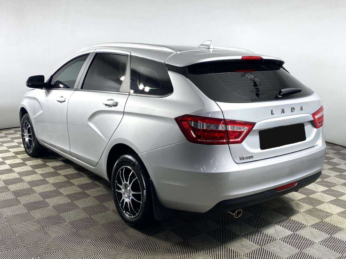 Lada (ВАЗ) Vesta с пробегом — 2021 год. Фото: #5