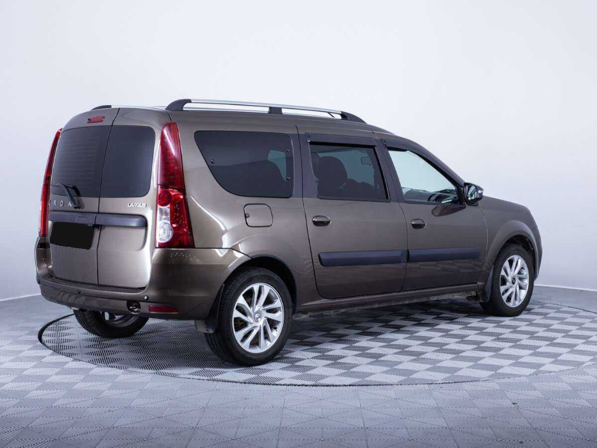 Lada (ВАЗ) Largus с пробегом — 2022 год. Фото: #4