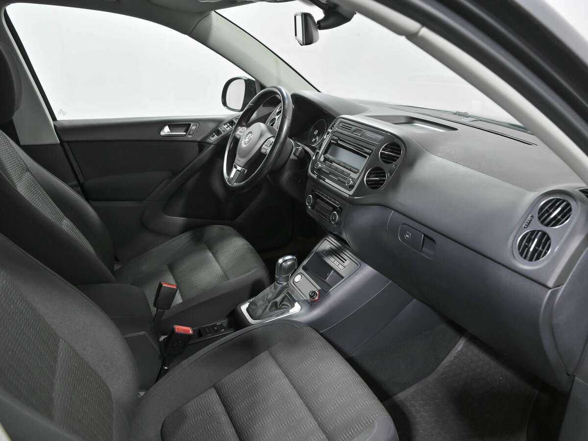 Volkswagen Tiguan с пробегом — 2013 год. Фото: #15