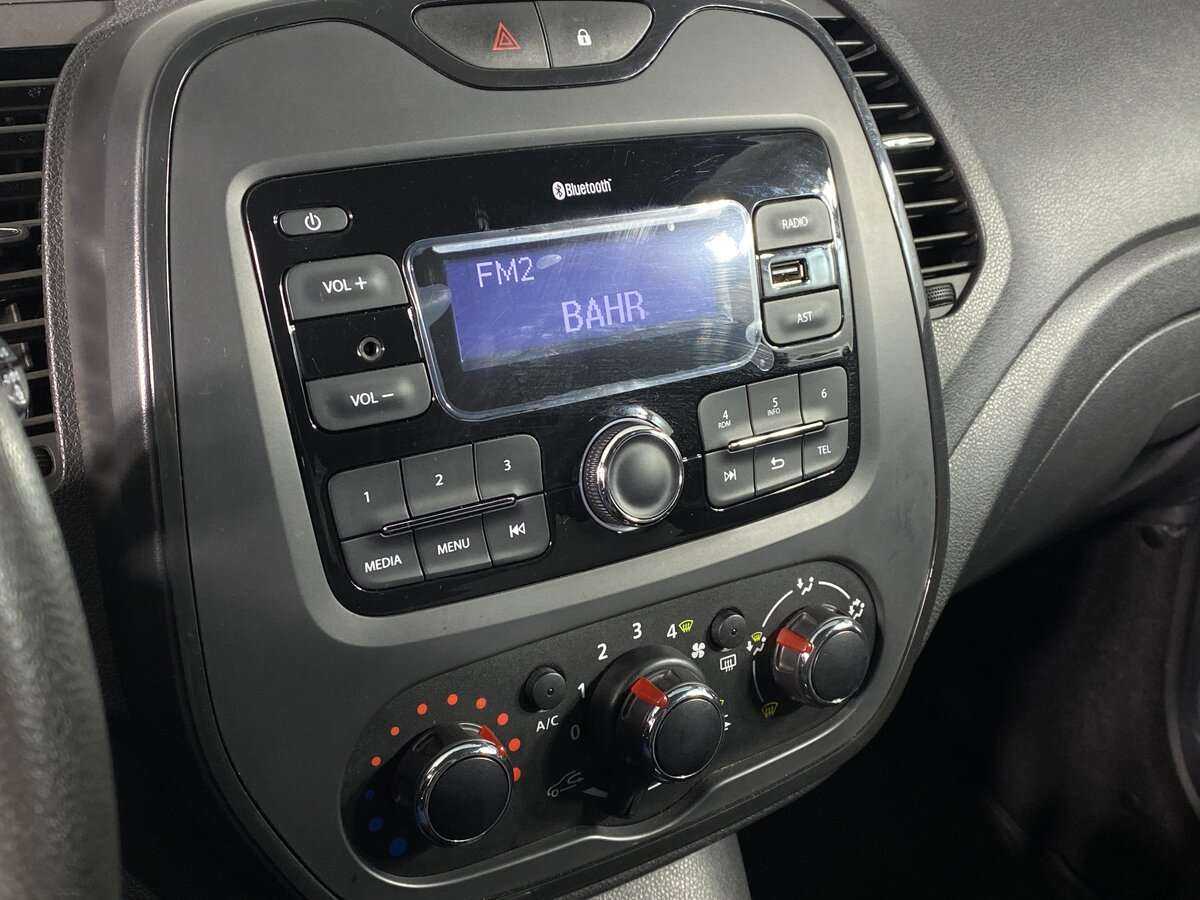 Renault Kaptur с пробегом — 2018 год. Фото: #11