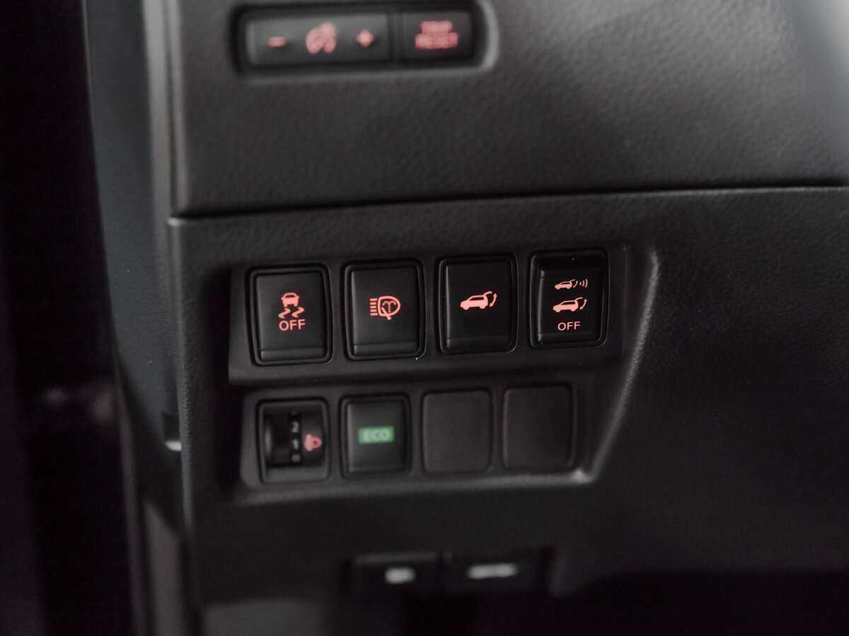 Nissan X-Trail с пробегом — 2015 год. Фото: #15