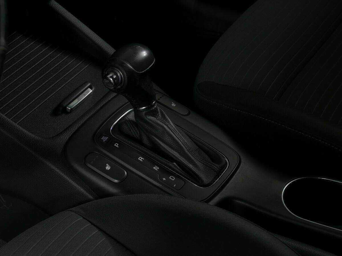 Kia Cerato с пробегом — 2014 год. Фото: #13