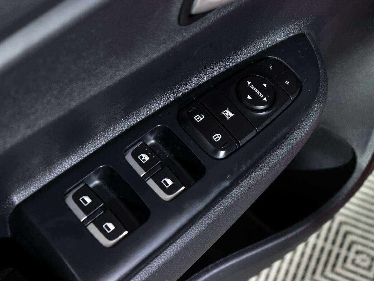 Kia Rio с пробегом — 2019 год. Фото: #15