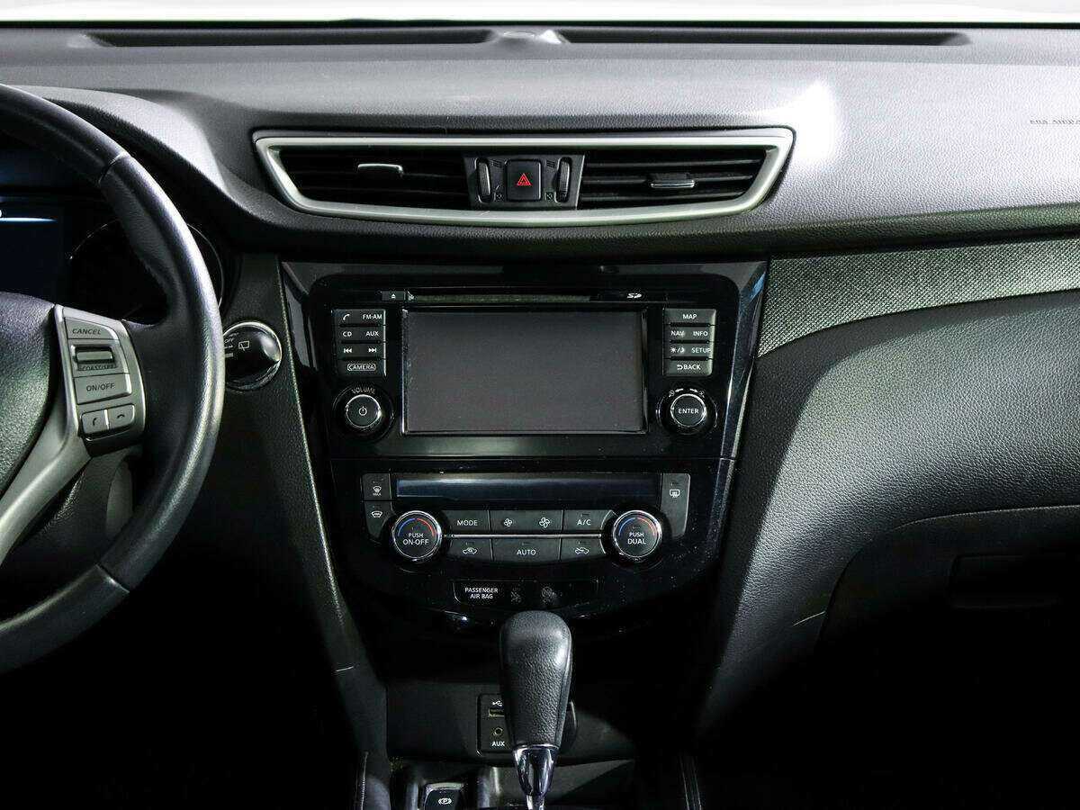 Nissan X-Trail с пробегом — 2016 год. Фото: #10