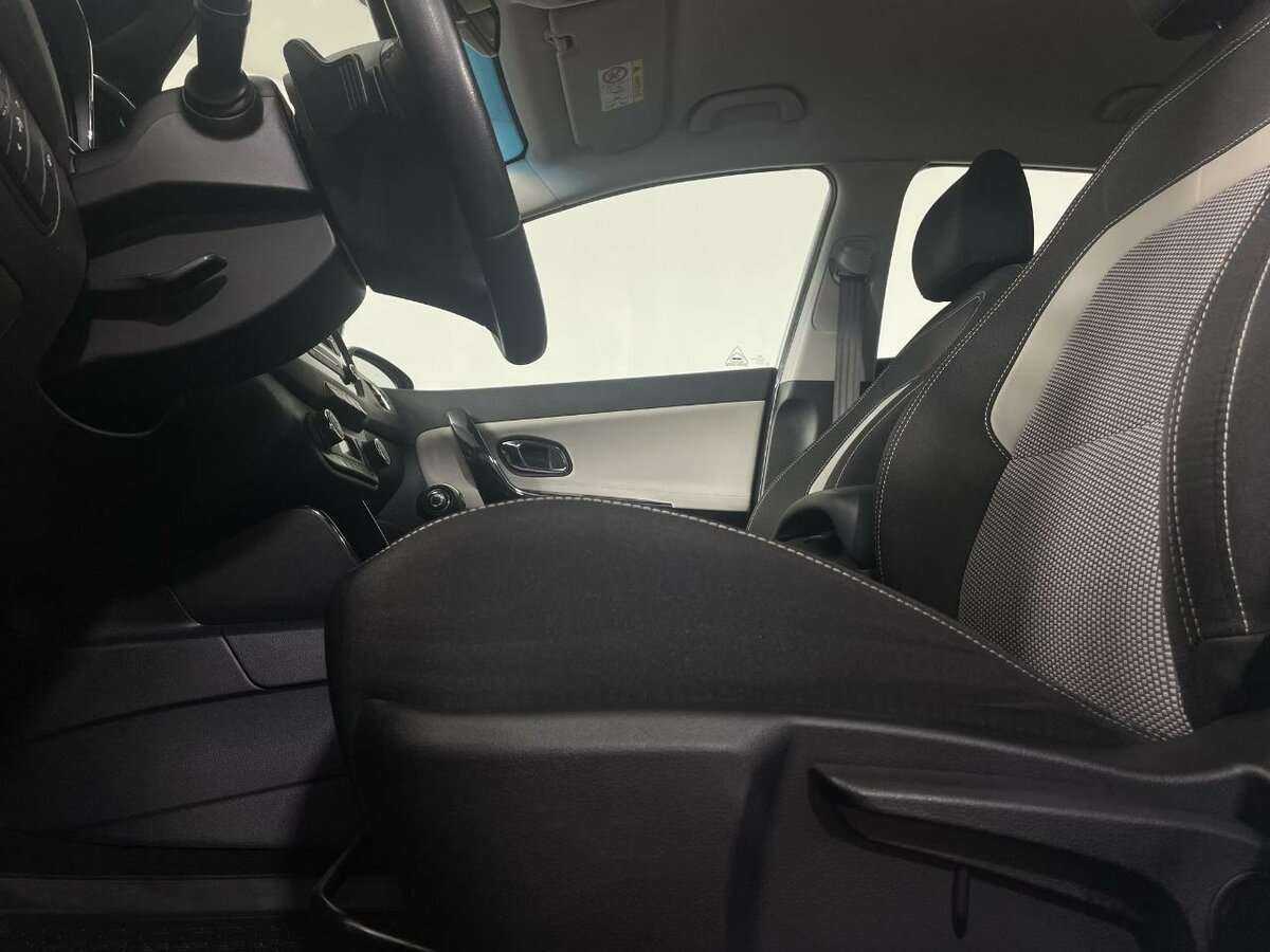 Kia Ceed с пробегом — 2015 год. Фото: #9