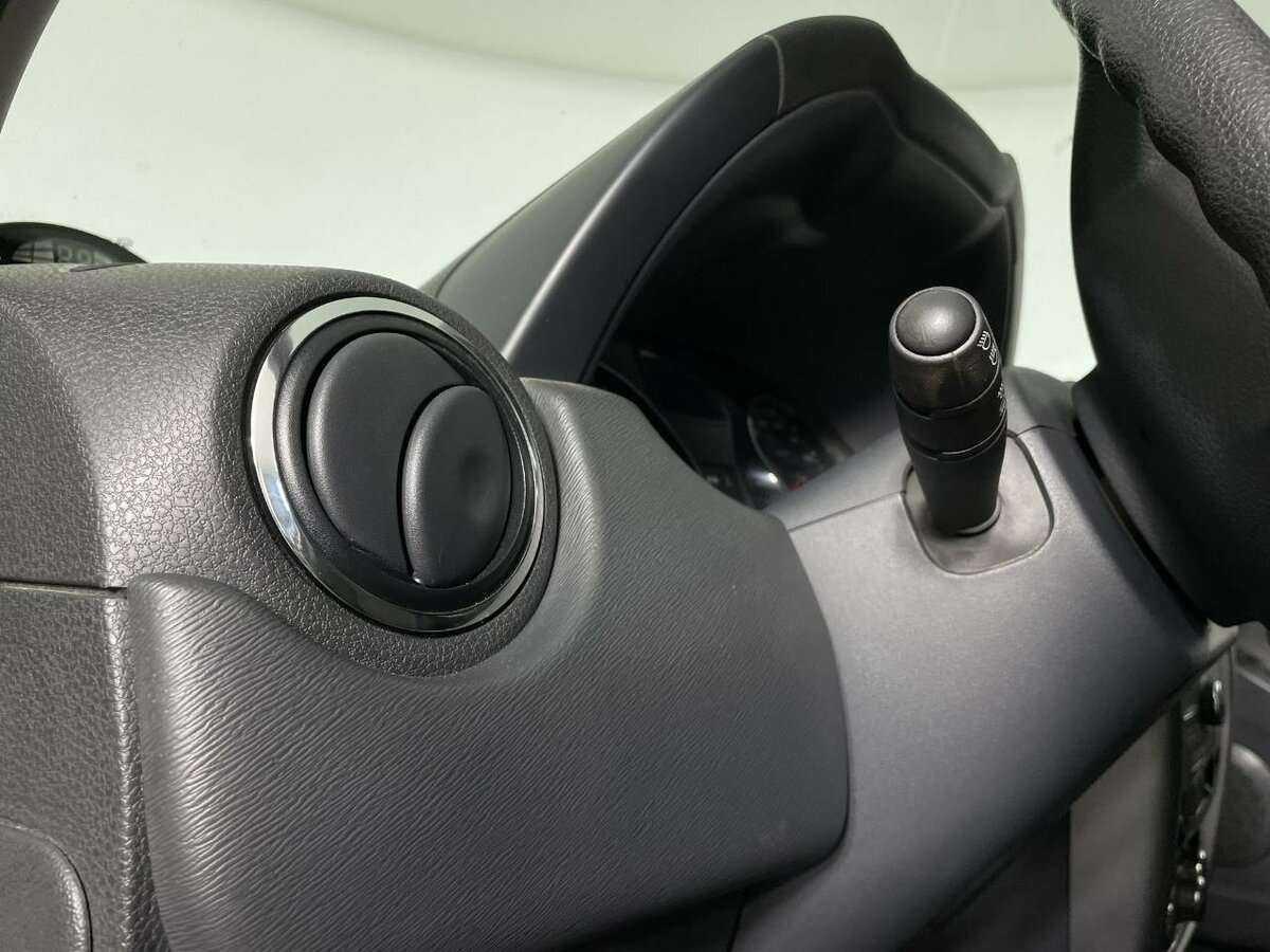 Renault Duster с пробегом — 2013 год. Фото: #8