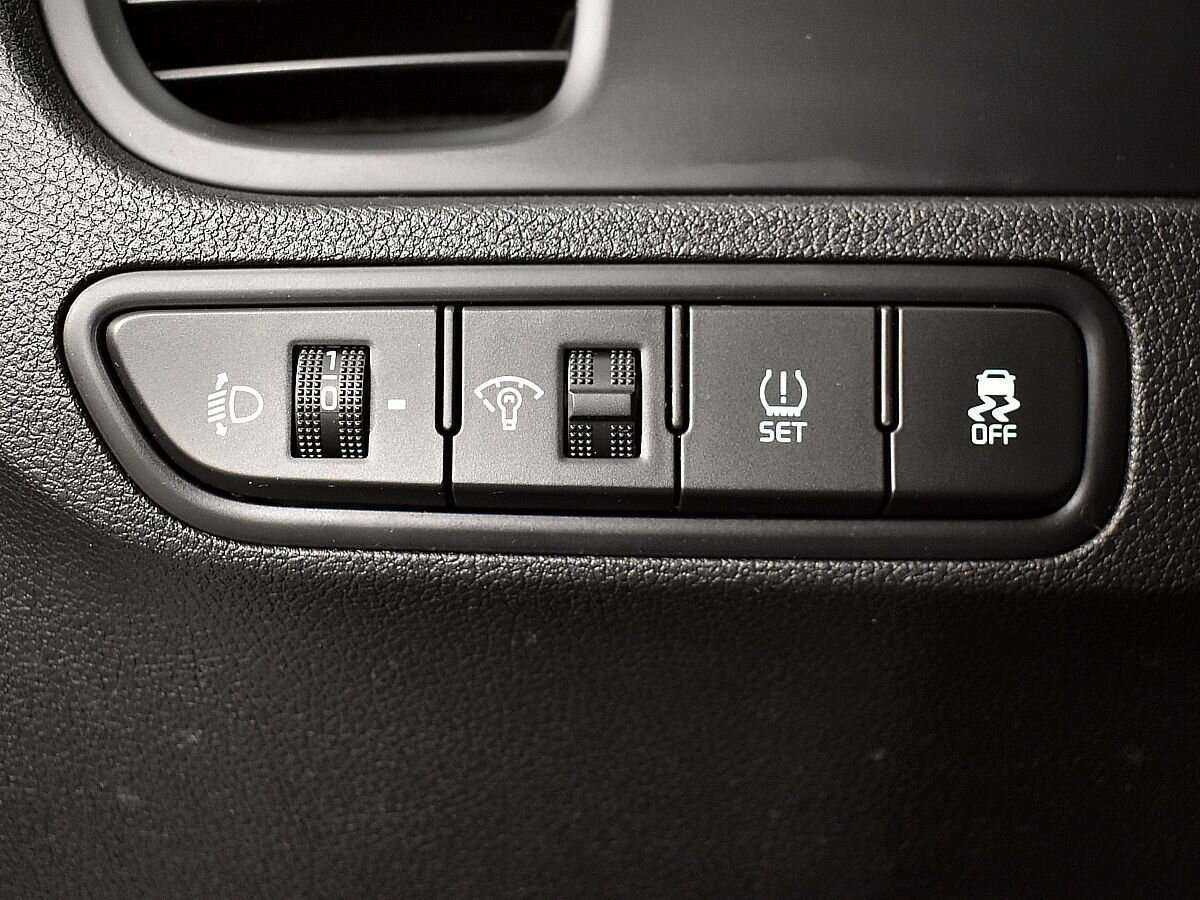 Kia Rio с пробегом — 2018 год. Фото: #16