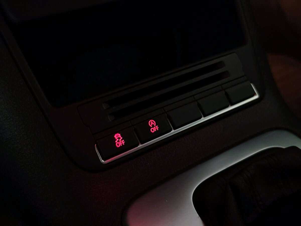 Volkswagen Tiguan с пробегом — 2013 год. Фото: #12