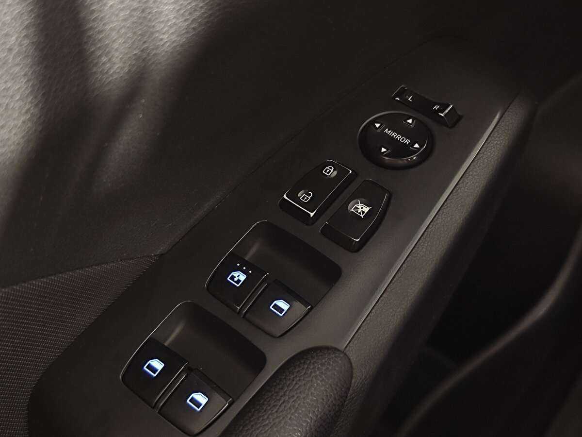 Hyundai Solaris с пробегом — 2018 год. Фото: #14