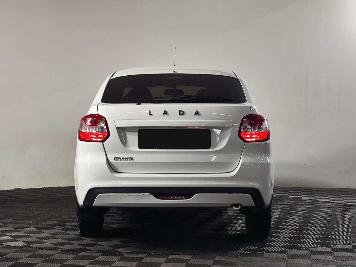 Lada (ВАЗ) Granta с пробегом — 2019 год. Фото: #3
