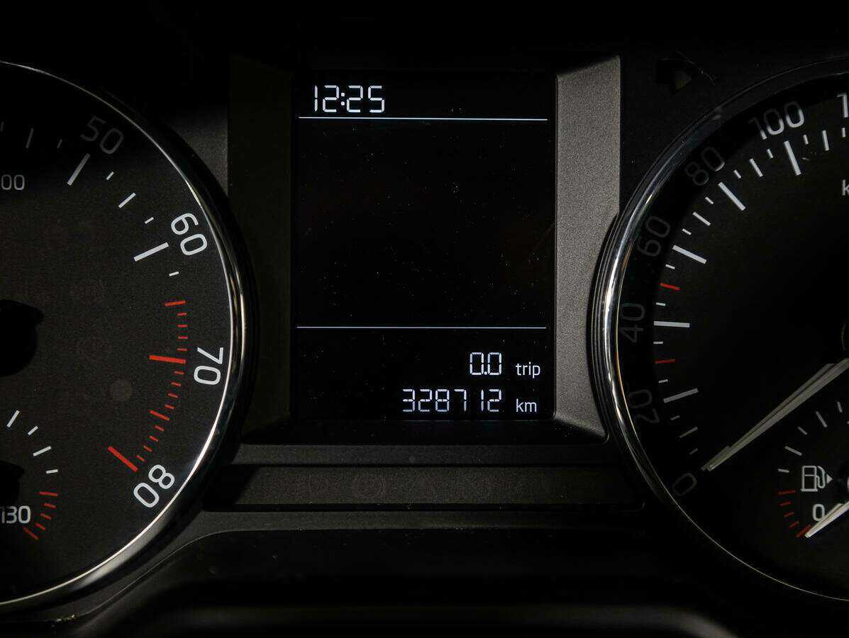 Skoda Octavia с пробегом — 2015 год. Фото: #11