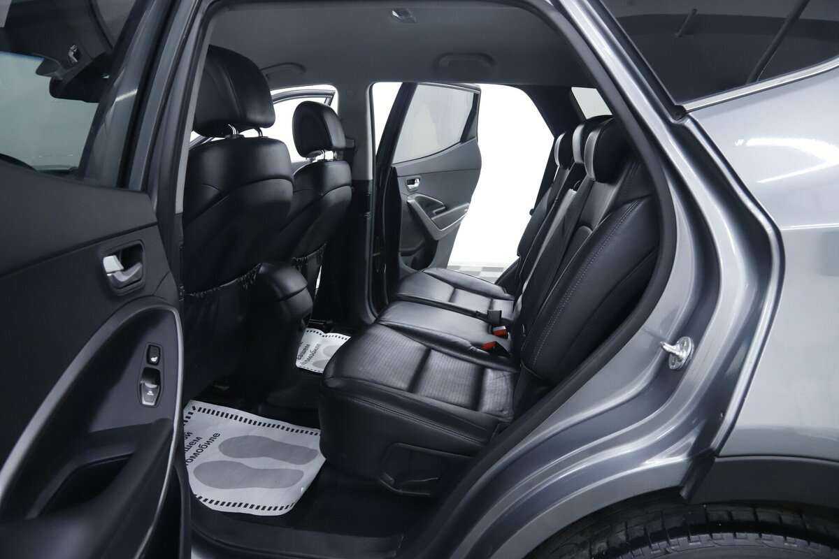 Hyundai Santa Fe с пробегом — 2015 год. Фото: #20