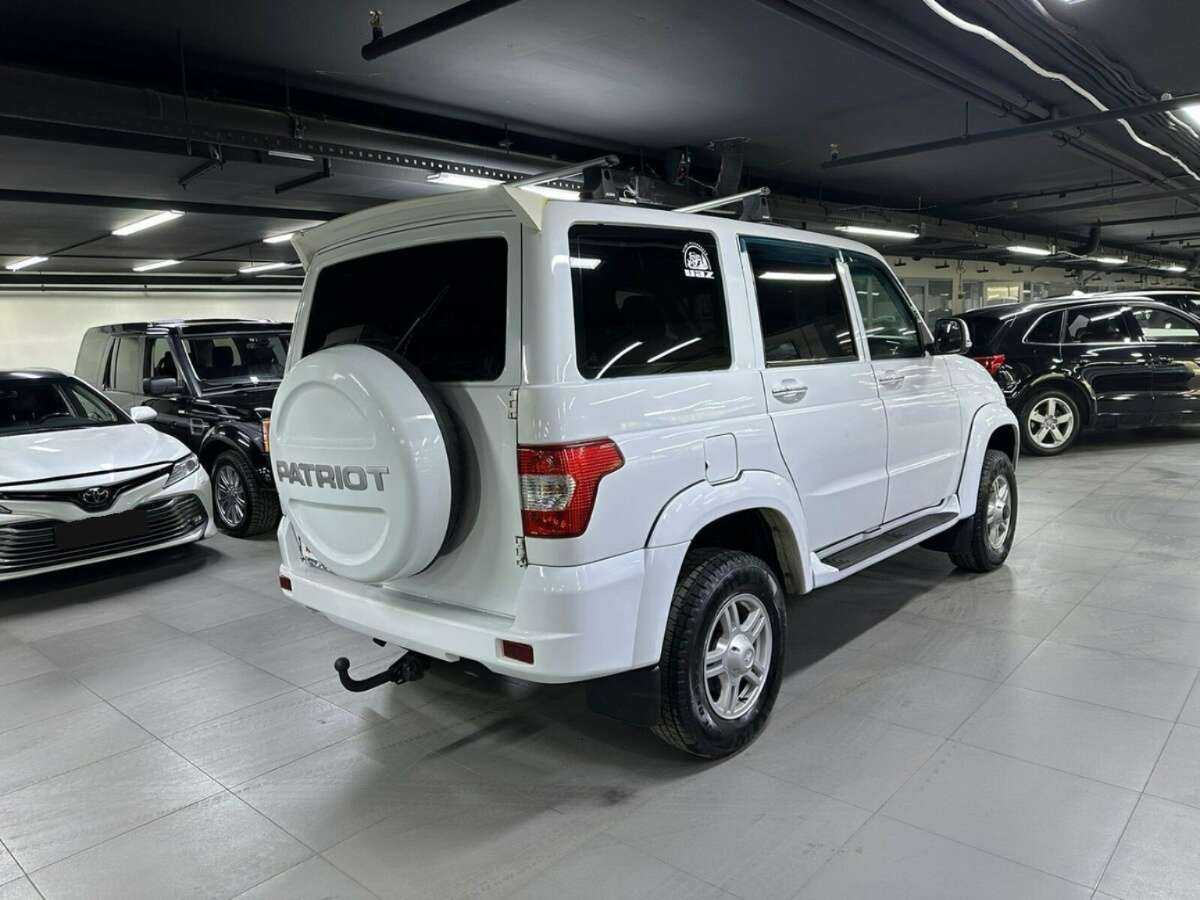 УАЗ Patriot с пробегом — 2018 год. Фото: #3