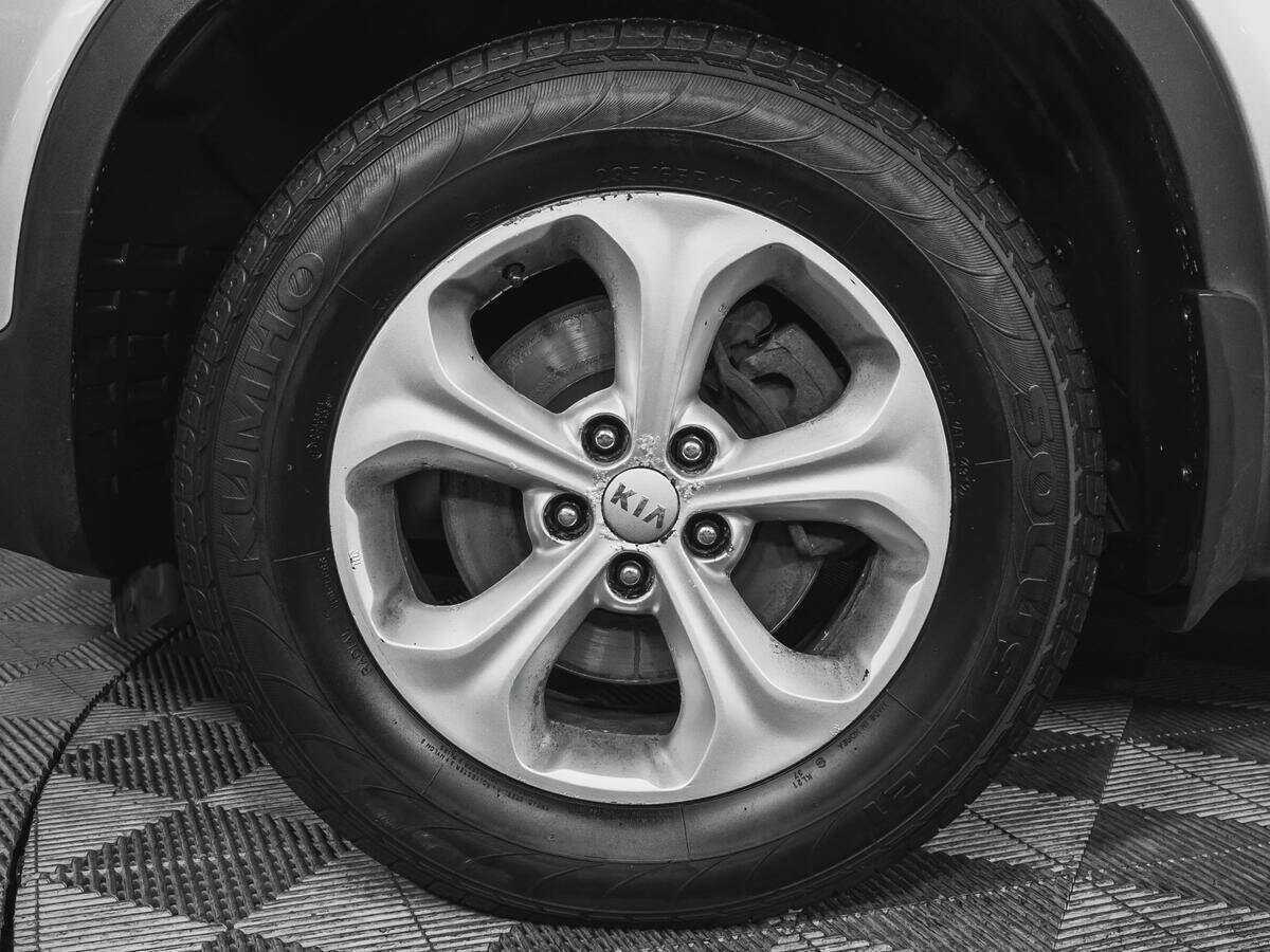 Kia Sorento с пробегом — 2013 год. Фото: #15