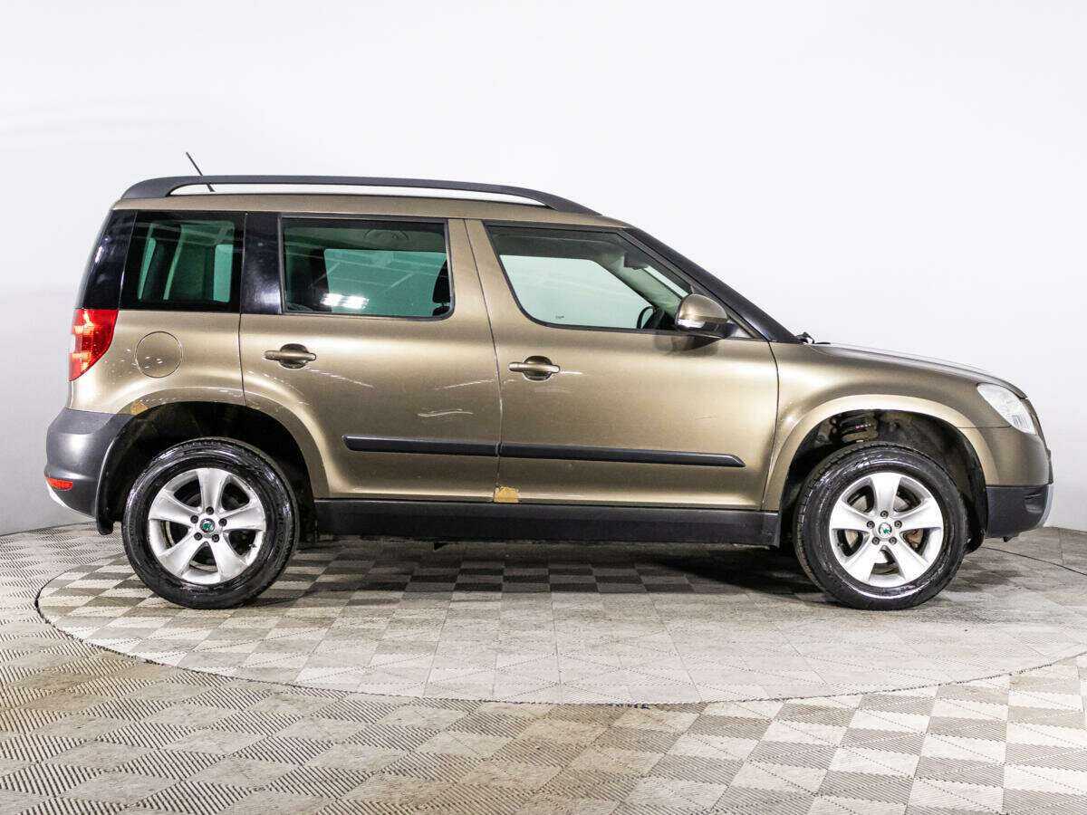 Skoda Yeti с пробегом — 2012 год. Фото: #2