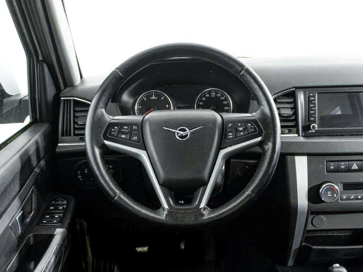 УАЗ Patriot с пробегом — 2018 год. Фото: #16