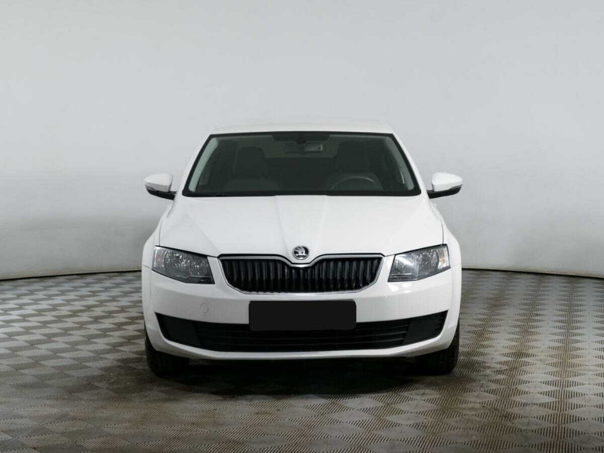 Skoda Octavia с пробегом — 2015 год. Фото: #1
