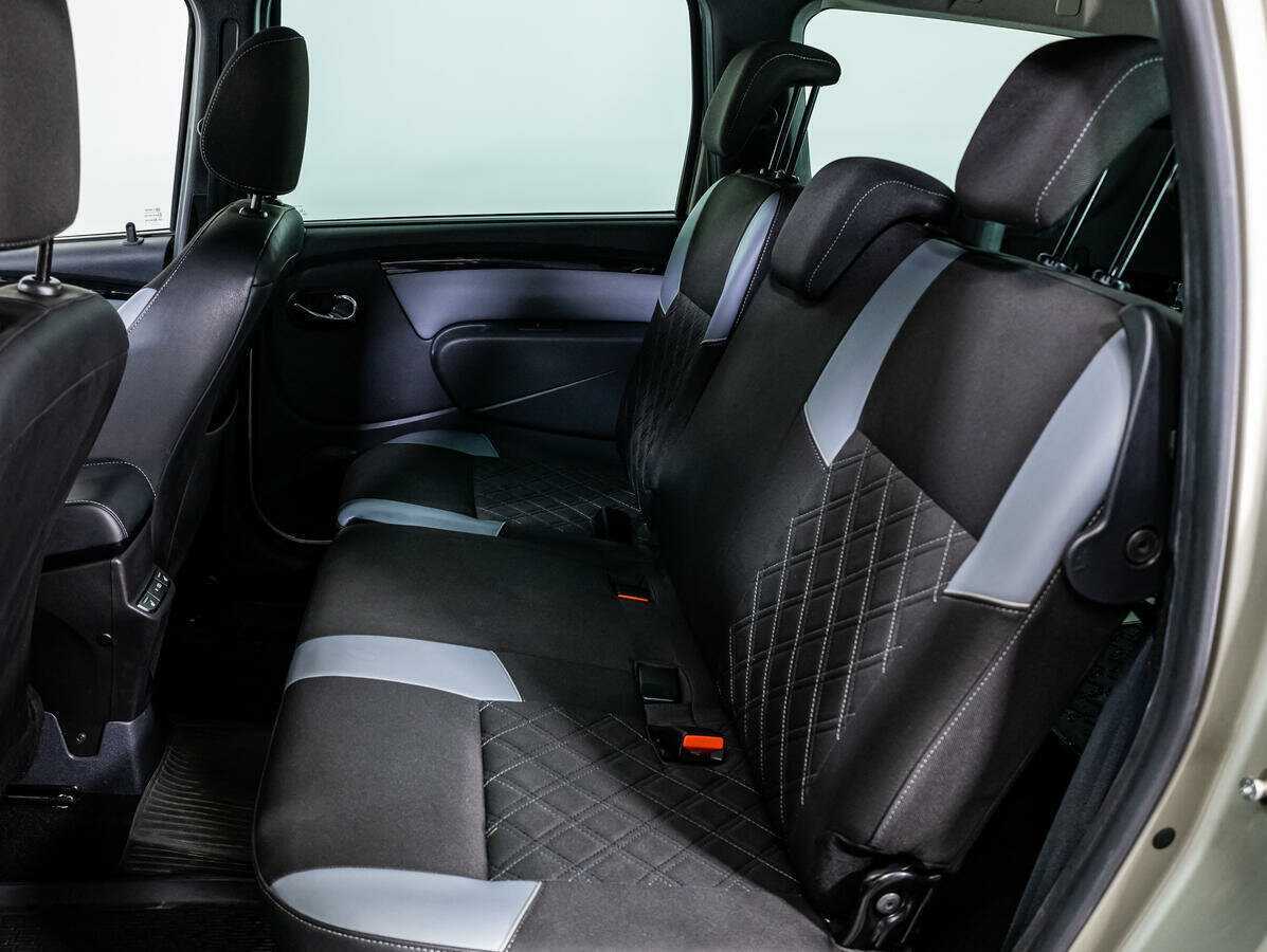 Lada (ВАЗ) Largus с пробегом — 2021 год. Фото: #9