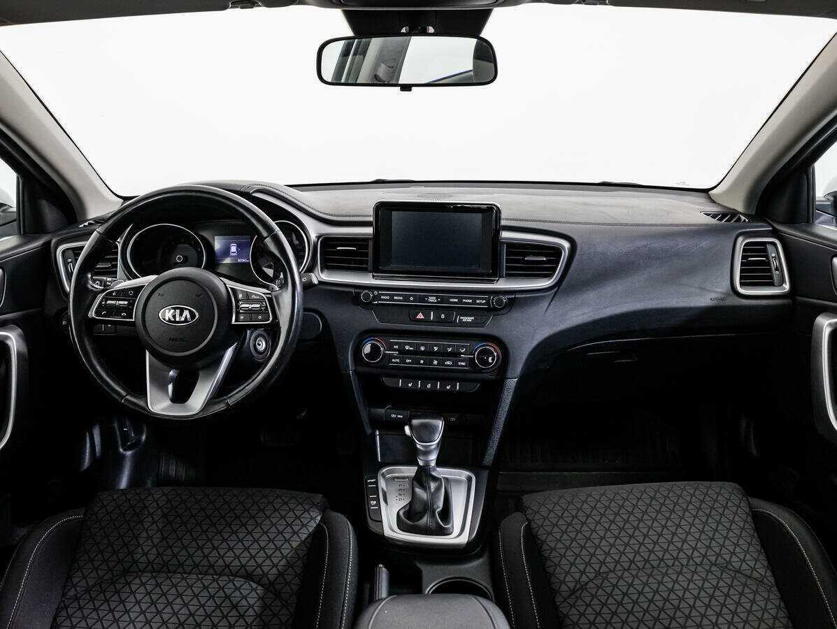 Kia Ceed с пробегом — 2019 год. Фото: #12