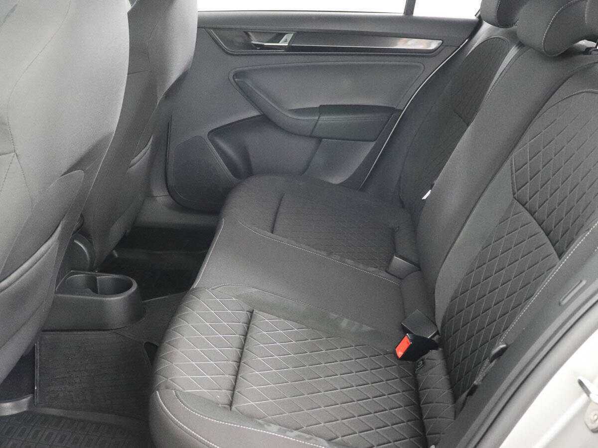 Skoda Rapid с пробегом — 2021 год. Фото: #14