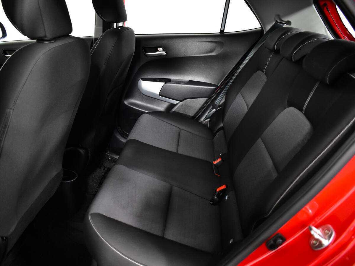 Kia Picanto с пробегом — 2017 год. Фото: #9