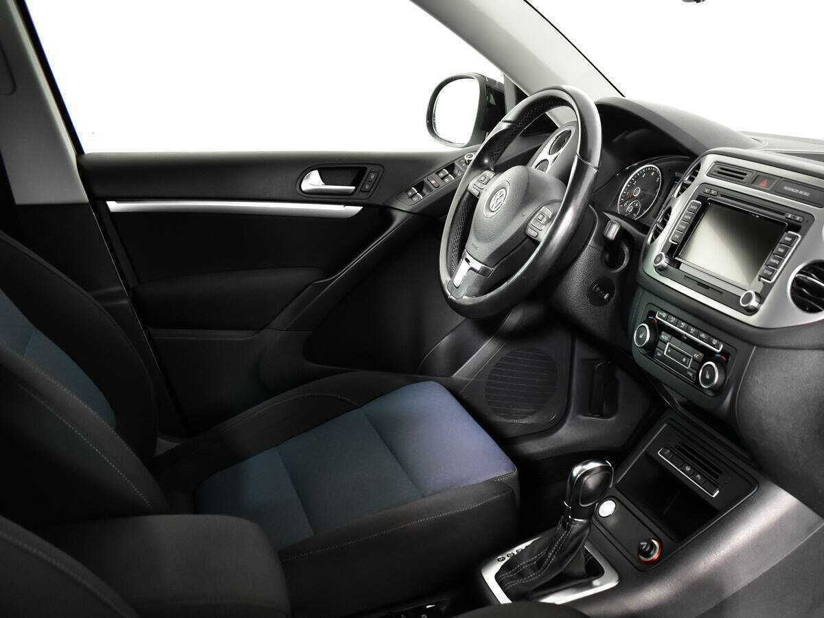 Volkswagen Tiguan с пробегом — 2013 год. Фото: #8
