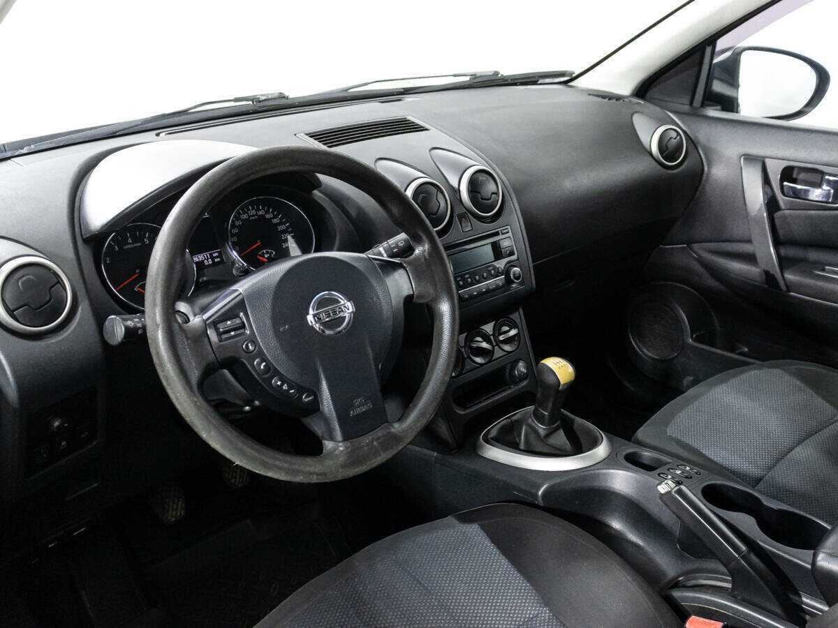 Nissan Qashqai+2 с пробегом — 2013 год. Фото: #10