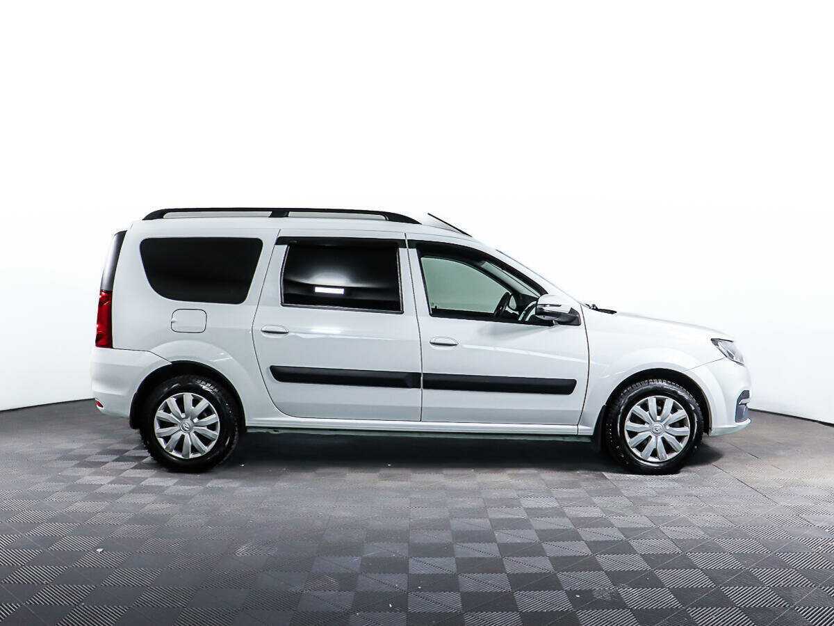 Lada (ВАЗ) Largus с пробегом — 2021 год. Фото: #3