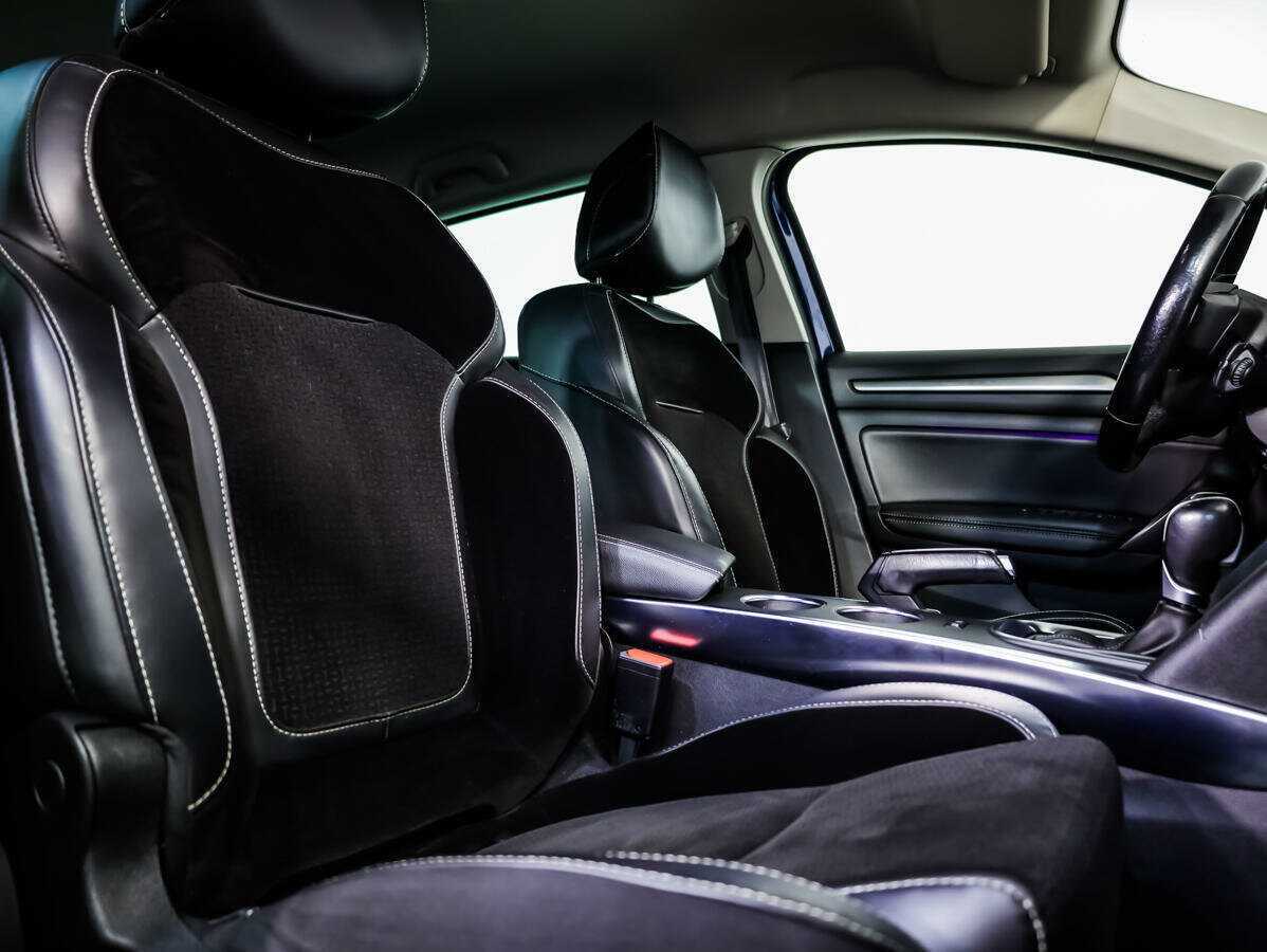Renault Megane с пробегом — 2017 год. Фото: #10
