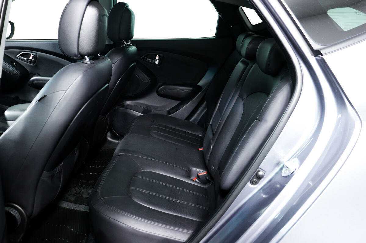 Hyundai ix35 с пробегом — 2012 год. Фото: #11