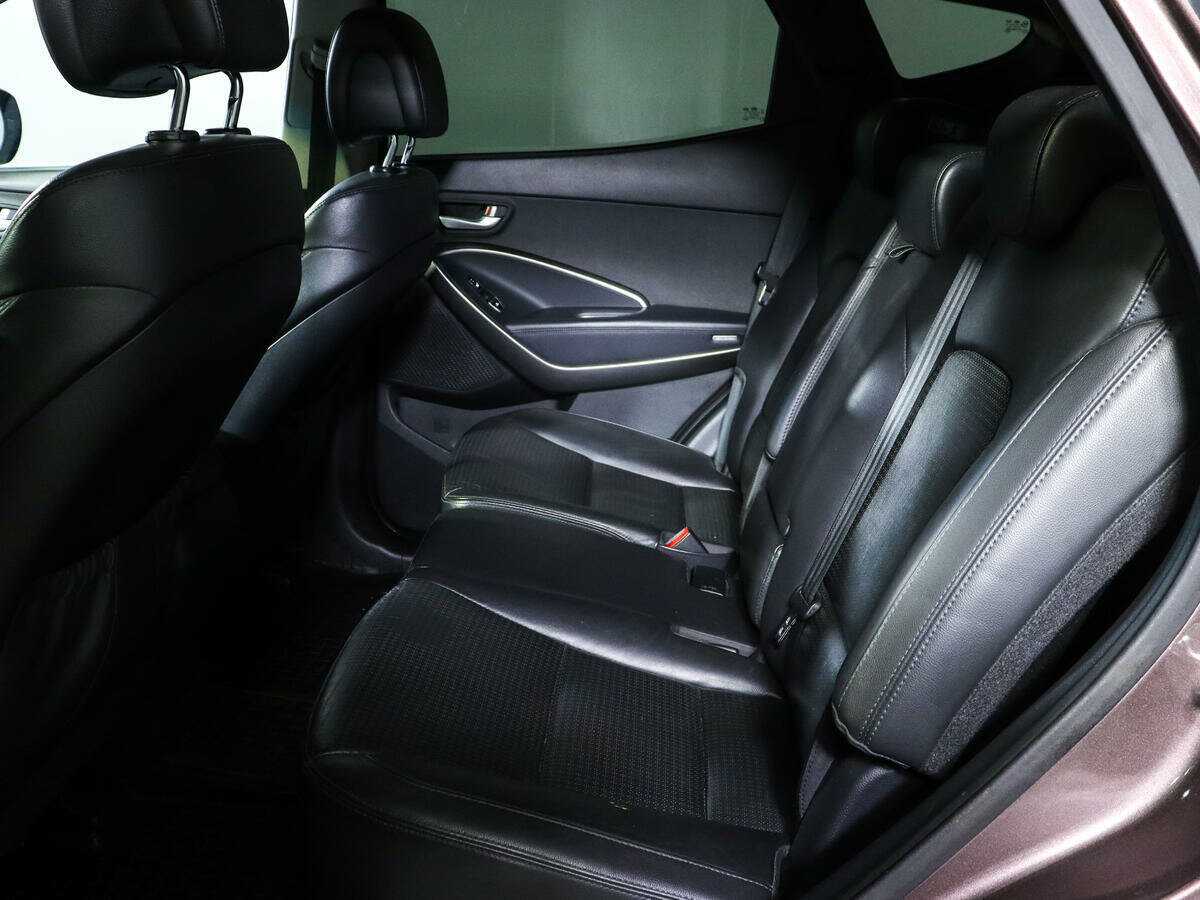 Hyundai Santa Fe с пробегом — 2013 год. Фото: #7