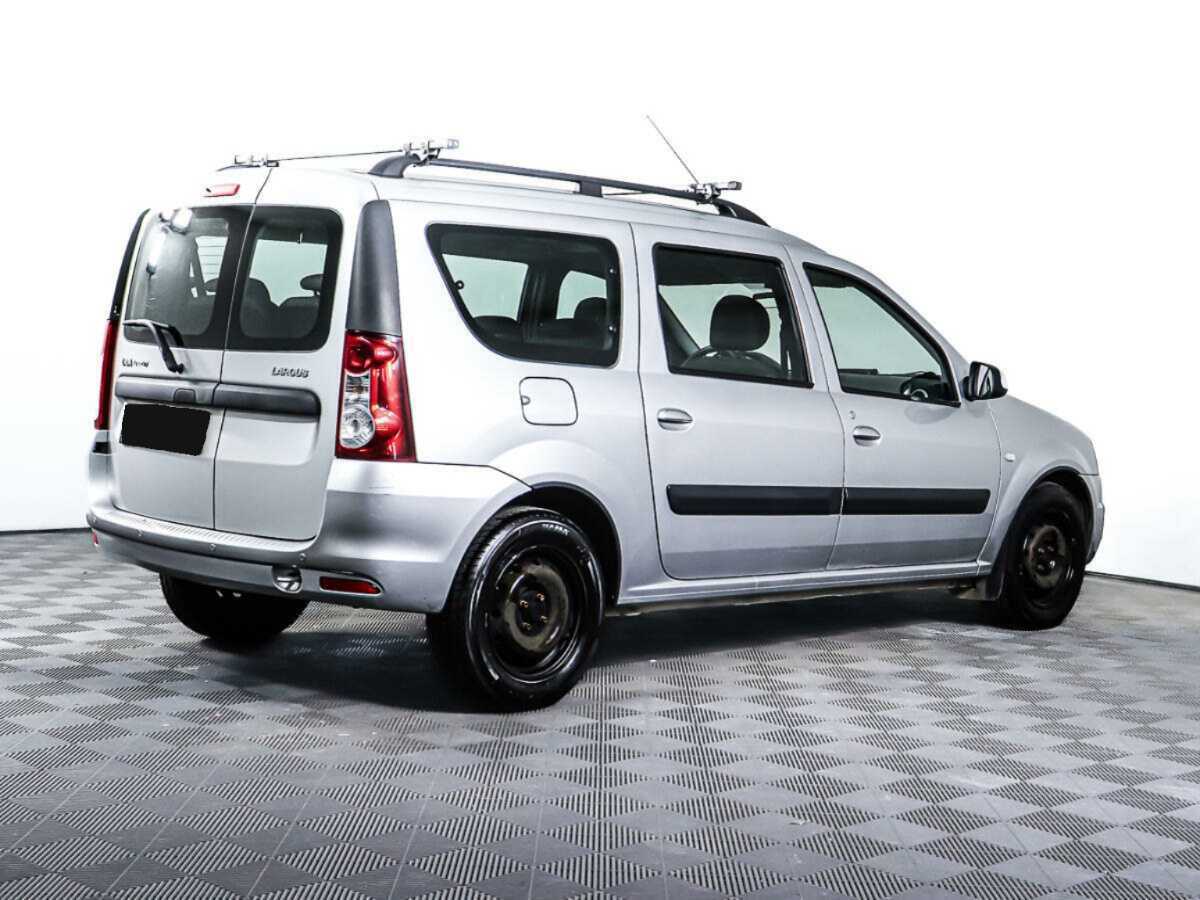 Lada (ВАЗ) Largus с пробегом — 2015 год. Фото: #4