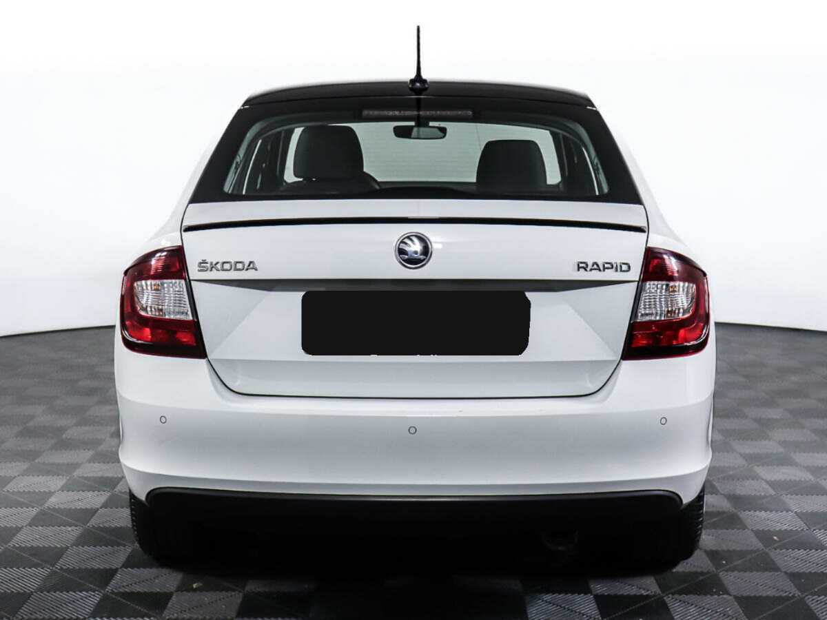 Skoda Rapid с пробегом — 2019 год. Фото: #5