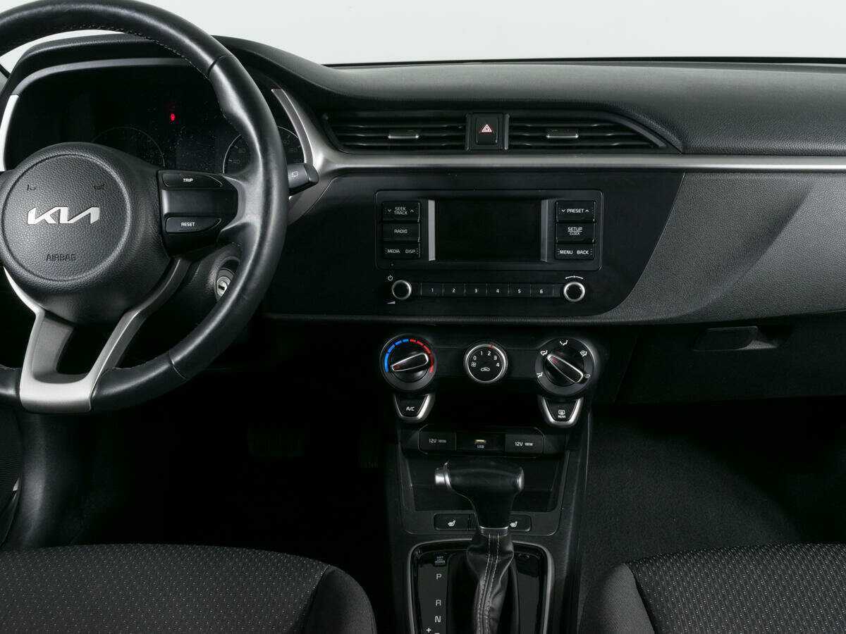 Kia Rio с пробегом — 2022 год. Фото: #9